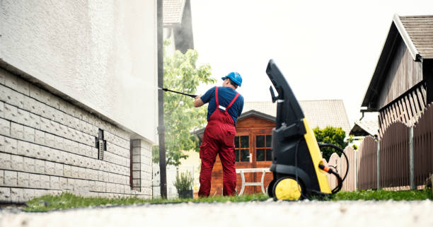 Animal Enclosure Cleaning in Matthews, NC